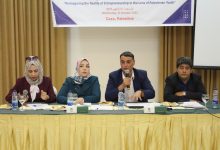 Photo of PalThink holds panel session discussing research paper on Microenterprises in Gaza