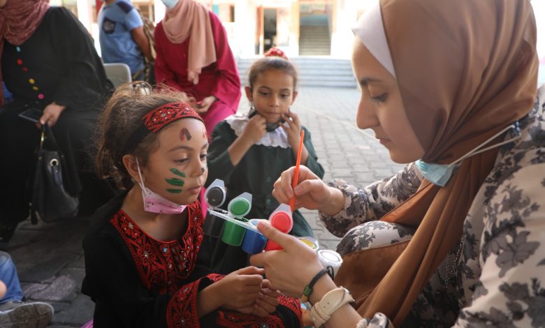 صورة جمعية البسمة تختتم مبادرة “أسبوع البسمة” في مدارس محافظة غزة